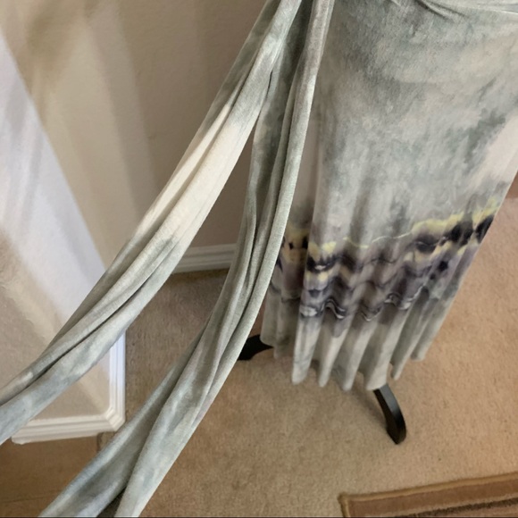 Brightly Twisted skirt - Picture 5 of 16